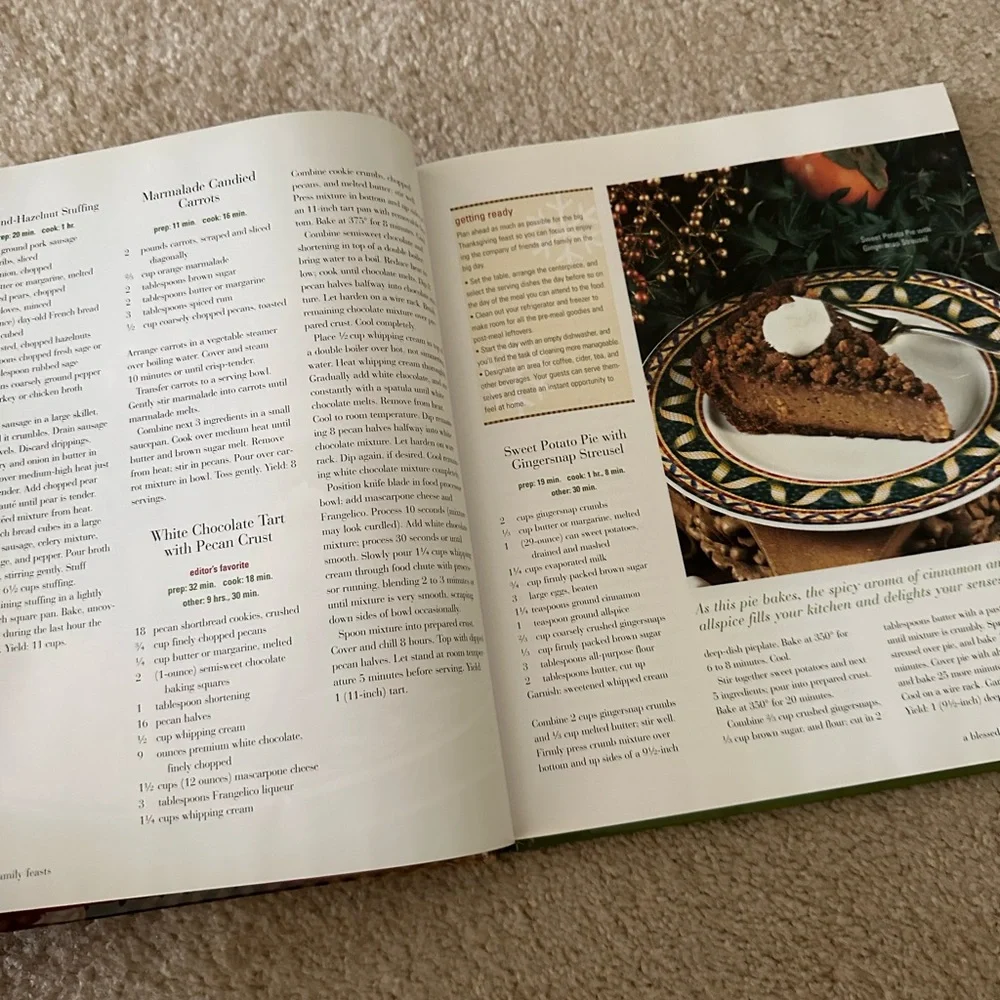 SouthernLiving Christmas BookCook 2005, 288 pages.